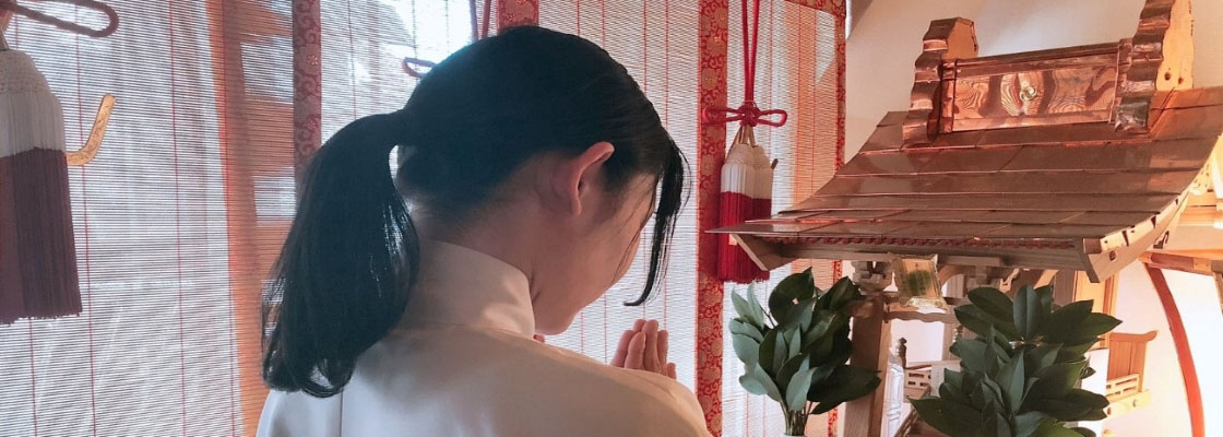 荒波々幾大神の鎮魂と
ご守護を取り次ぐ神社